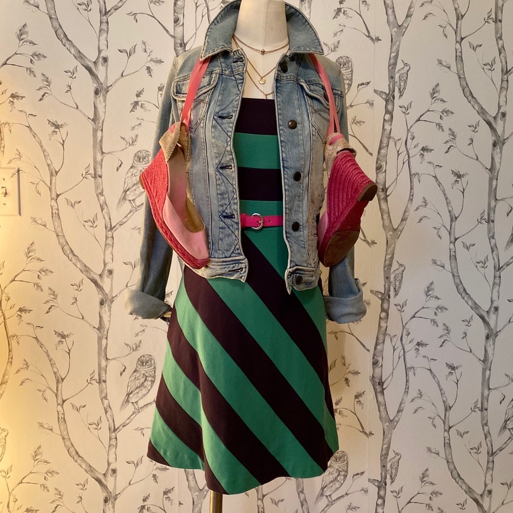 BCBG DRESS | CHRISTIAN LOUBOUTIN ESPADRILLES